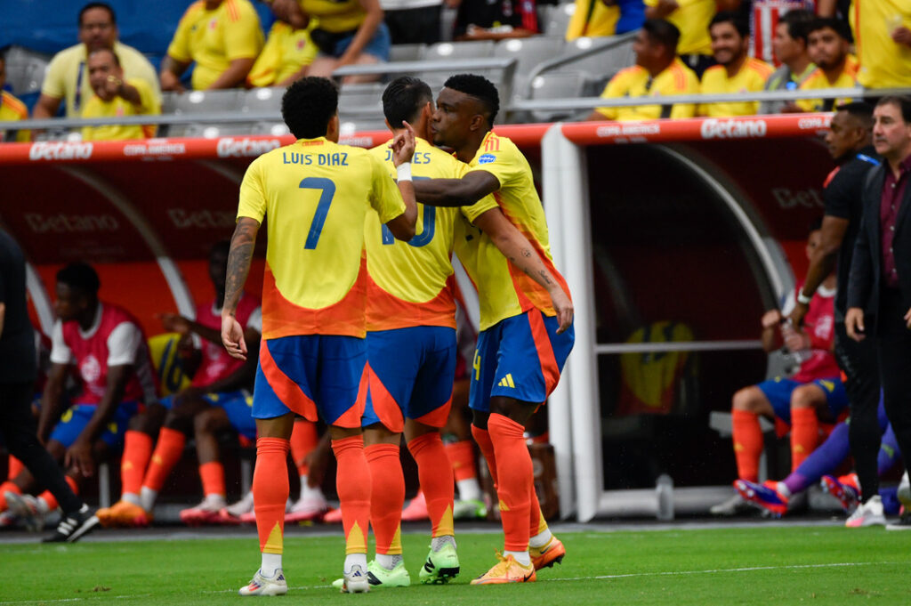 CONMEBOL Copa América Selección Colombia Masculina de Mayores vs