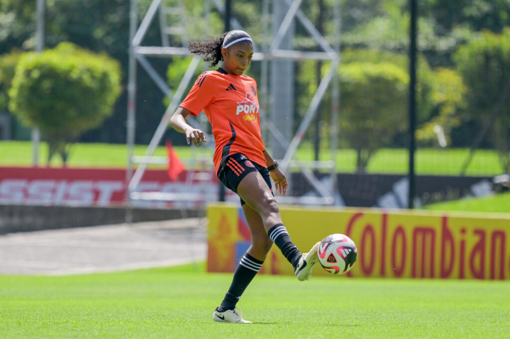 Entrenamiento Selección Colombia Femenina Sub 17 11 de enero de 2025