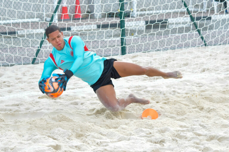 Entrenamiento Selección Colombia de fútbol playa- 13 de febrero de 2024