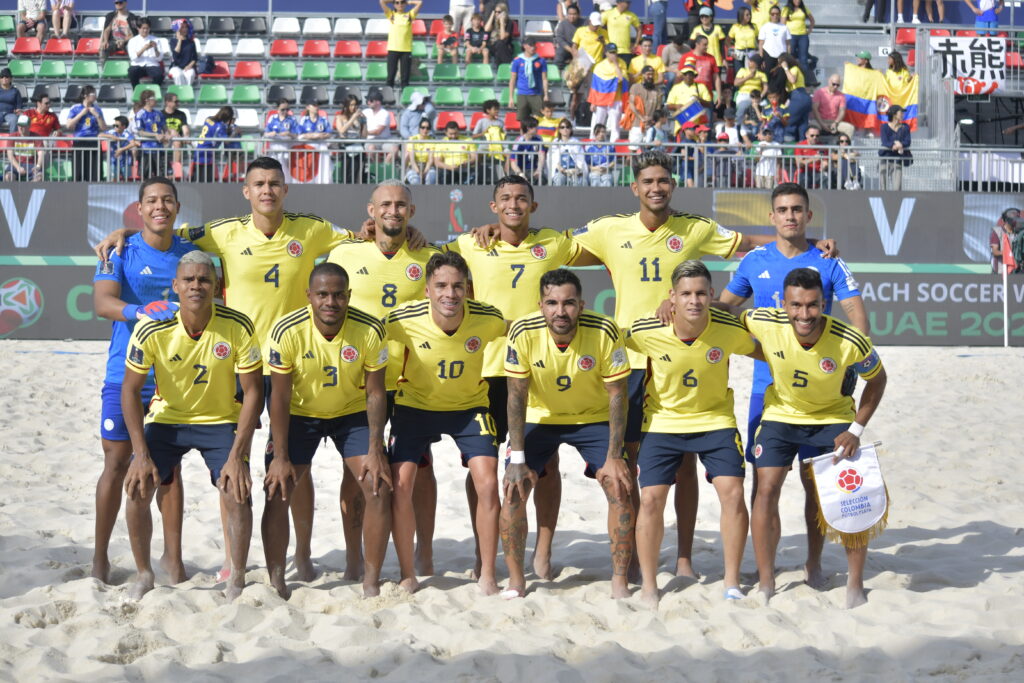 Debut Colombia vs Japon Copa Mundial Beach Soccer