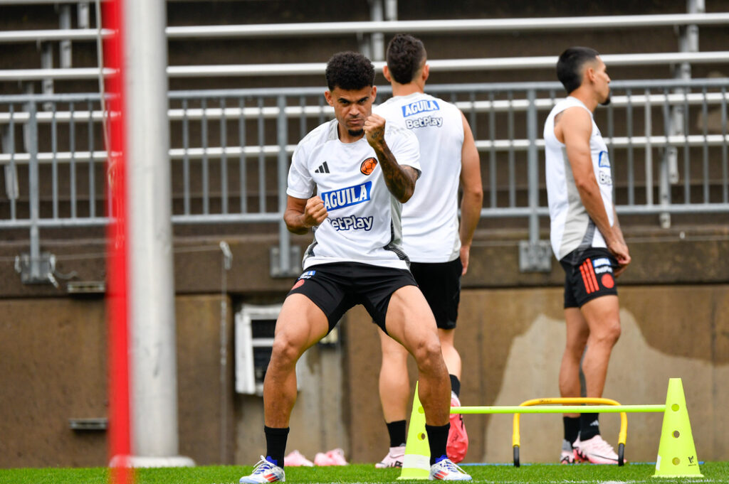 Entrenamiento Selección Colombia de Mayores - luis Díaz