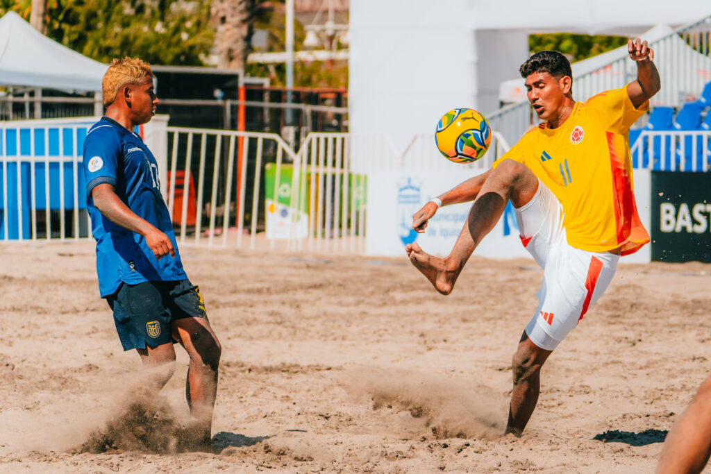 Selección Colombia de Fútbol Playa vs Ecuador